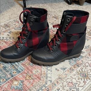 Sorel Lexie Wedge Buffalo plaid Lace Up Boots